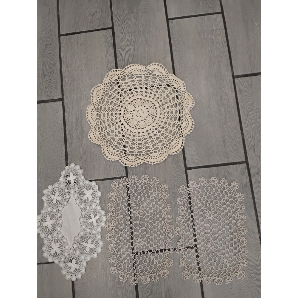 Vintage Crochet Doilies Lot of 4